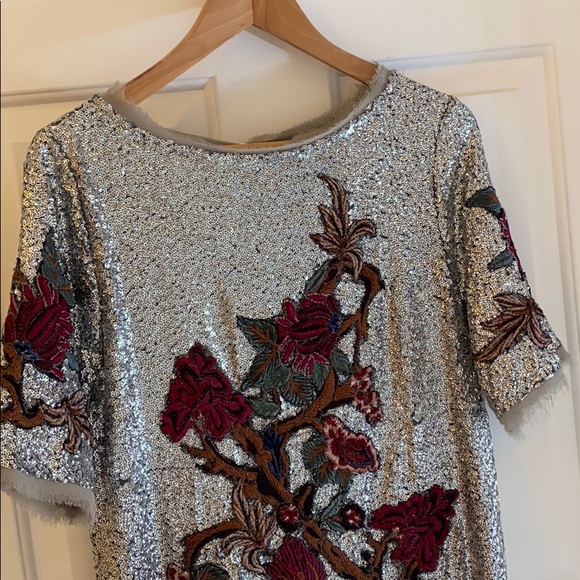 MORE PHOTOS OF ZARA DRESS - Picture 5 of 11